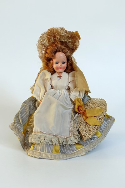 Picture of England Unknown Doll