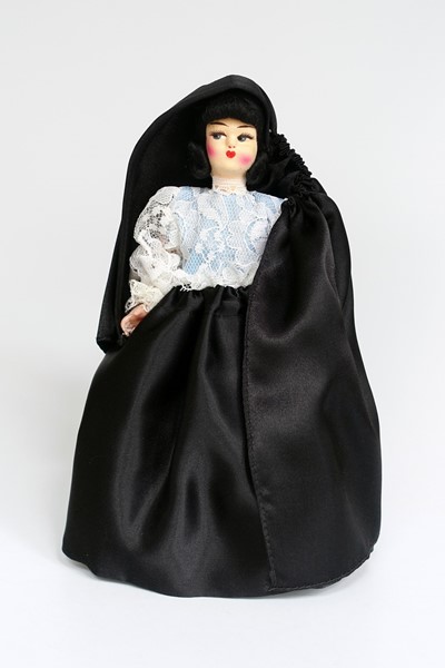 Picture of Malta Doll with Ghonnella